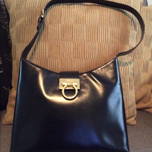 Salvatore Ferragamo Handbags - Salvatore Ferragamo Gancini Shoulder Bag
